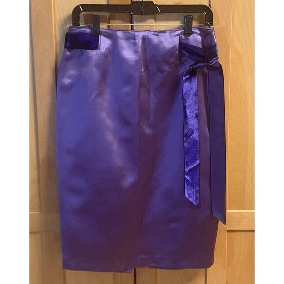 Blumarine Vintage Womens 100% Silk Purple Skirt Size I 44 or USA 10 Knee Length - Picture 3 of 9